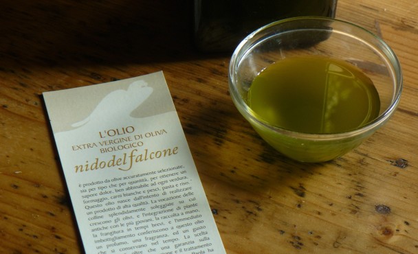 In vendita l’Olio extravergine di oliva biologico